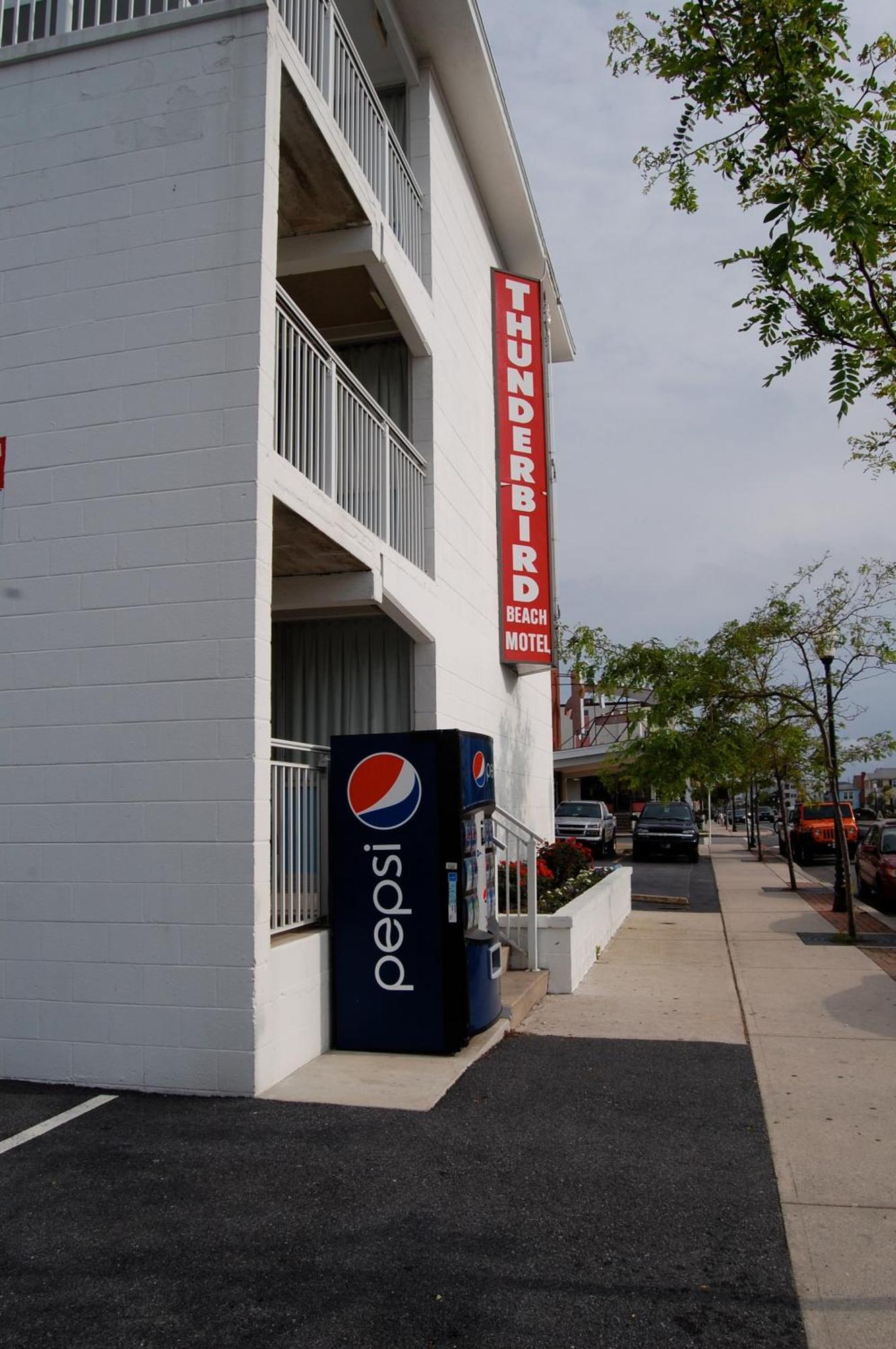 Thunderbird Beach Motel Ocean City Exterior foto